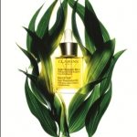 Clarins signe trois huiles visage